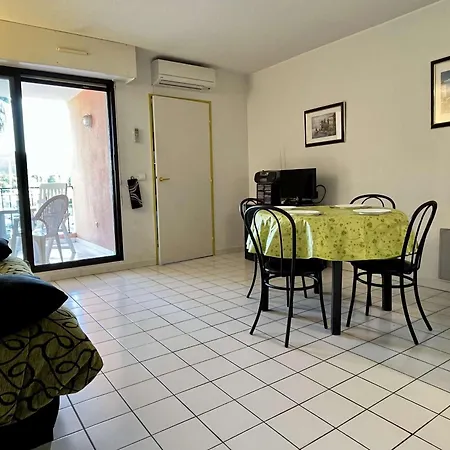 / 4 Couchages Sur - Fr-1-225-457