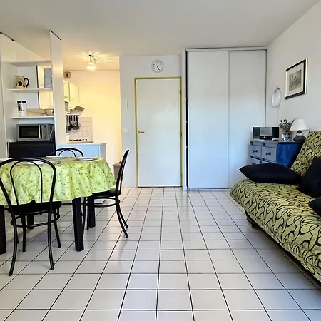 Apartment / 4 Couchages Sur - Fr-1-225-457 *